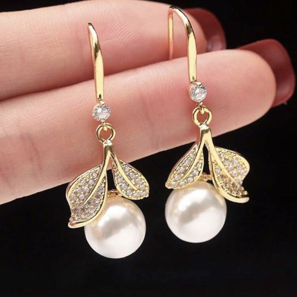 Pearl Drop Earrings and  Rhinestone Leaf for women